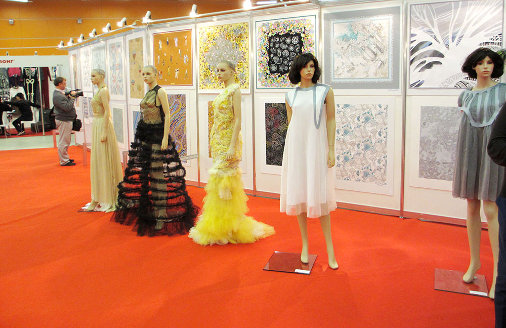 Платья с выставки